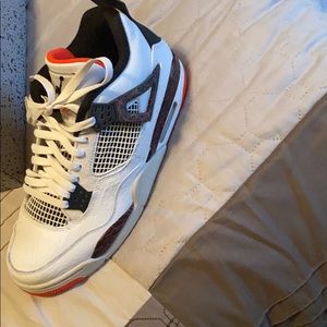 Jordan 4’s